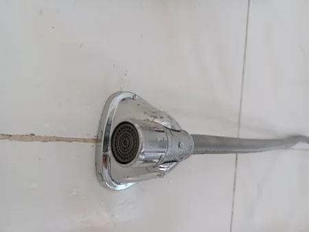 نگهدارنده شلنگ توالت کد ghalbi-8