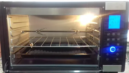 آون توستر آ ا سه مدل O6020