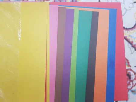 مقوا رنگی سایز ۳۴×۲۴ بسته ۲۰ عددی (۱۰ رنگ از هر کدام ۲ عدد)
