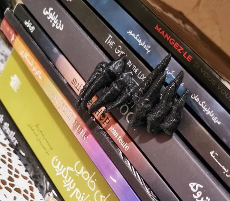 نشانگر کتاب مدل کتاب وحشت