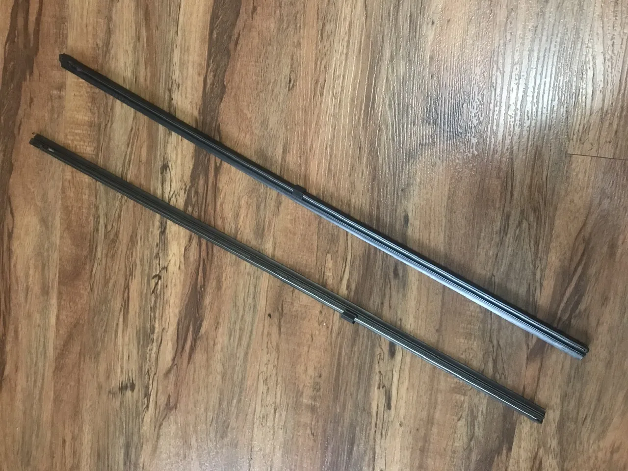 لاستیک تیغه برف پاک کن جلو خودرو چیکال مدل 18+18 مناسب برای پراید بسته 2 عددی