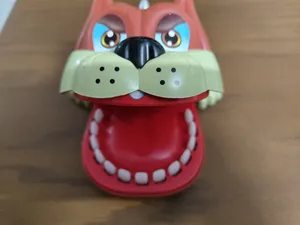 تجریه خرید اسباب بازی دنیای سرگرمی های کمیاب مدل سگ عصبانی کد DSK-A655