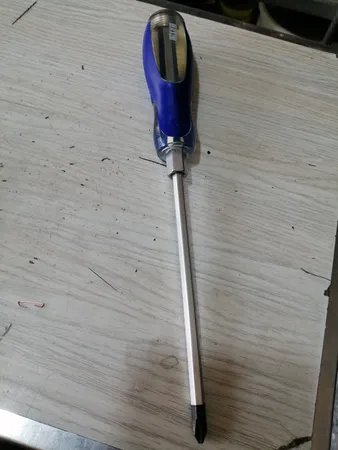 پیچ گوشتی چهار سو ازد مدل 150