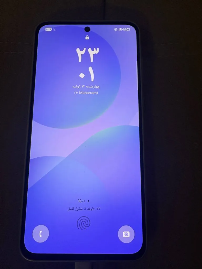 گوشی موبایل سامسونگ مدل Galaxy A36 دو سیم کارت ظرفیت 256 گیگابایت و رم 8 گیگابایت - ویتنام - به همراه شارژر 25 وات سامسونگ