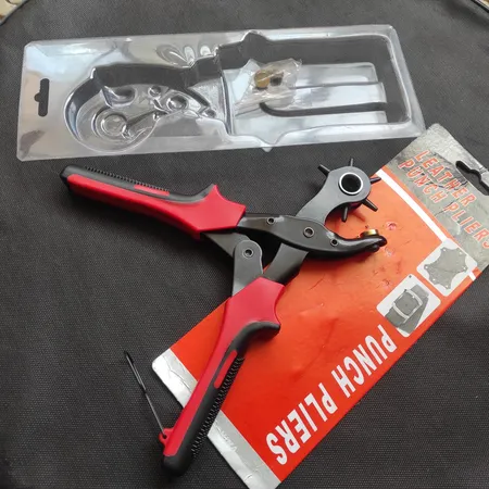 انبر پانچ چرم کد CH250 به همراه صفحه و سوزن