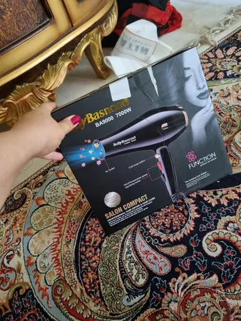 سشوار حرفه ای بیبی باس نانو مدل 9000