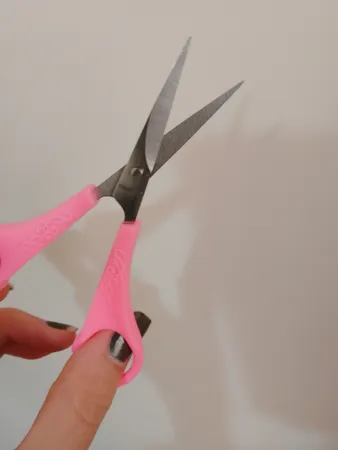 قیچی ابرو اس جی ان مدل PH1