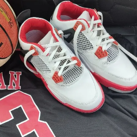 کفش بسکتبال مدل Retro 4