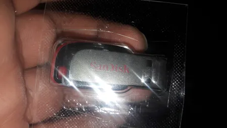 فلش مموری سن دیسک مدل Cruzer Blade CZ50 ظرفیت 32 گیگابایت با رابط USB 2.0