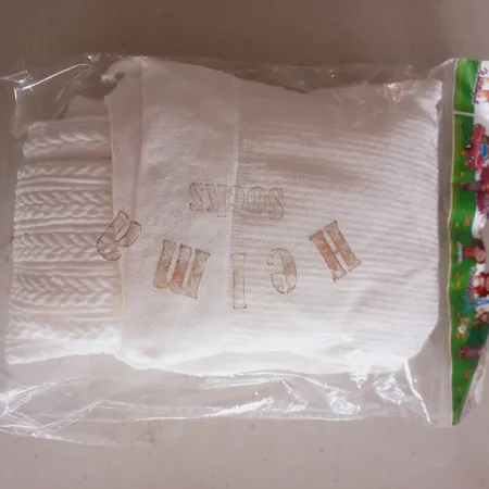 جوراب شلواری دخترانه مدل گندمی