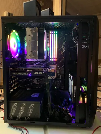 منبع تغذیه کامپیوتر گرین مدل GP800A-GED