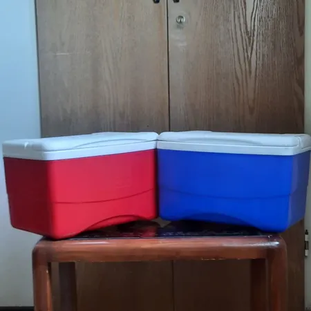 یخدان سفری کیش ترموس مدل 002 گنجایش 11 لیتر