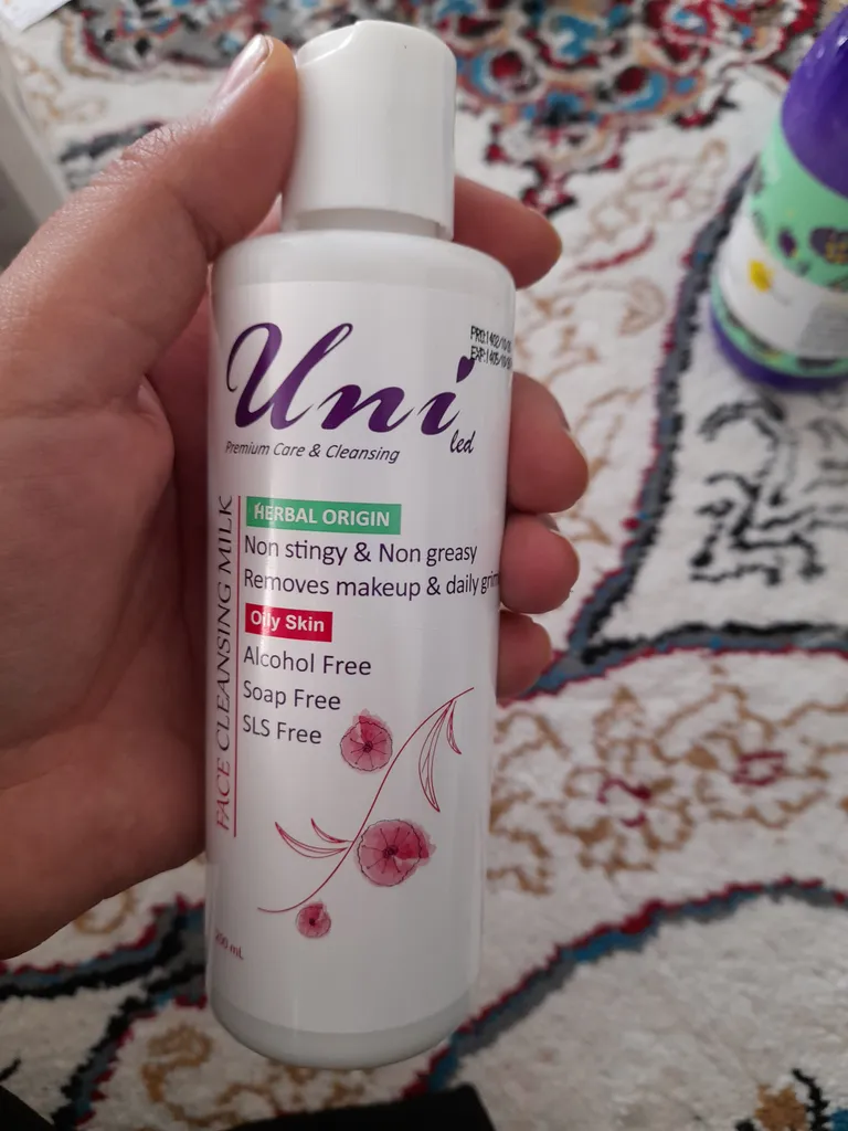 شیر پاک کن یونی لد سری Herbal Origin مدل Oily Skin حجم 200 میلی لیتر