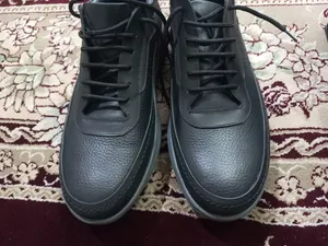 تجریه خرید کفش روزمره مردانه چرم آراهمراه مدل ARAHA09