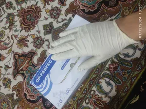 تجریه خرید دستکش وینیل اپی‌پرفکت مدل پریمیوم سایز مدیوم بسته 100 عددی