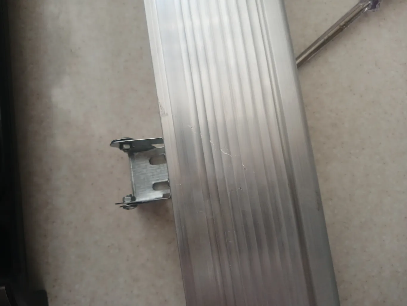 وال واشر رشد گیاه 100 وات پارلین مدل B100