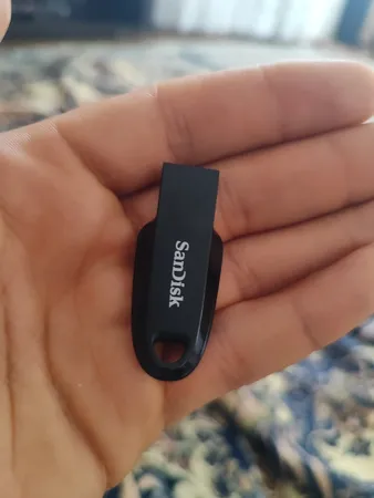 فلش مموری سن دیسک مدل CZ550 CURVE USB3.2 ظرفیت 256 گیگابایت