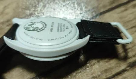 ساعت مچی عقربه‌ای کوارتز والار مدل کااسیک تک موتوره بند چسبی کد ۴