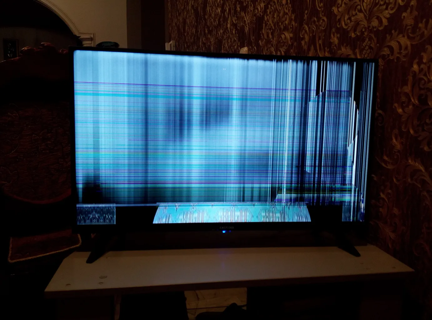 تلویزیون 32 اینچ ال ای دی ایستکول مدل TM-LED32HR01