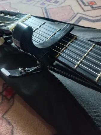 کاپو گیتار مدل 0KG