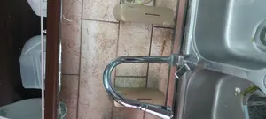 تجریه خرید پمپ مایع دستشویی ایمن آب مدل royan 20