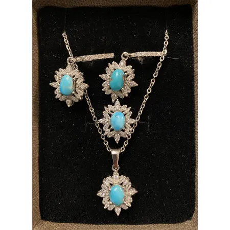 نیم ست نقره زنانه کد AV014