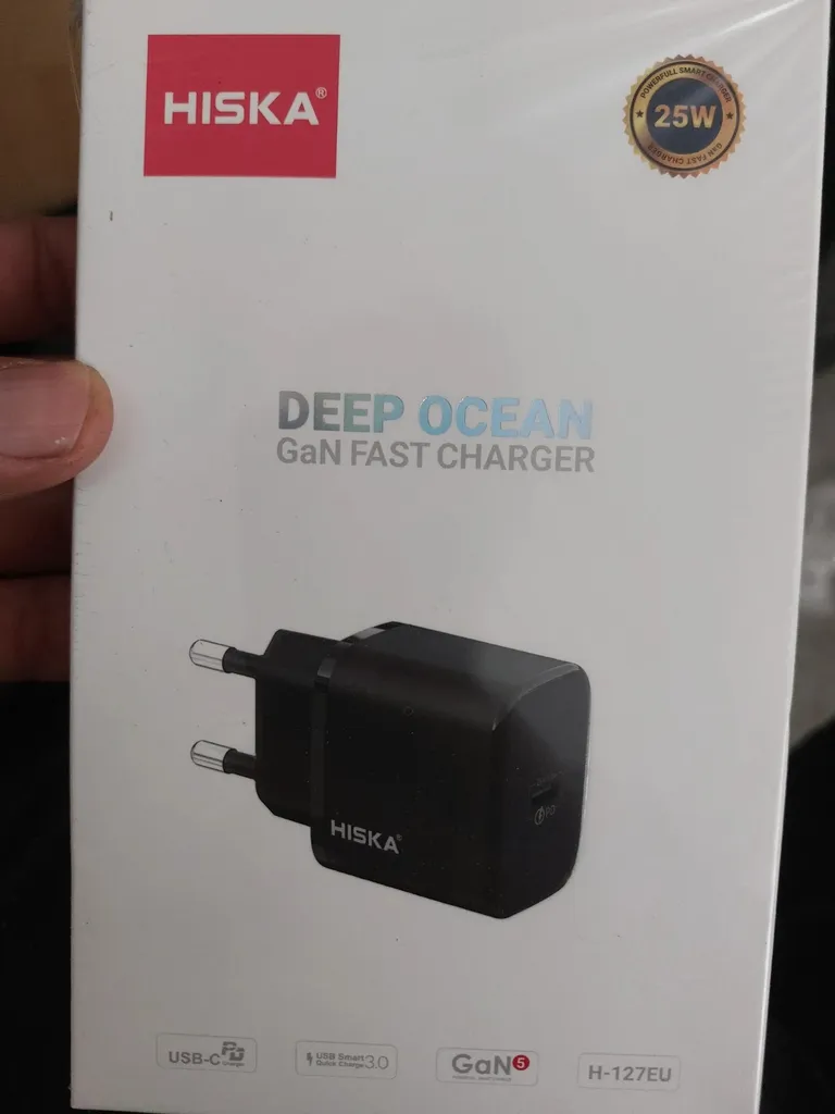 شارژر دیواری 25 وات هیسکا مدل H-127EU