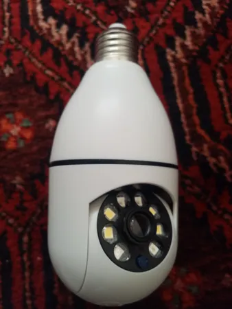 دوربین بیسیم مداربسته تحت شبکه مدل v380