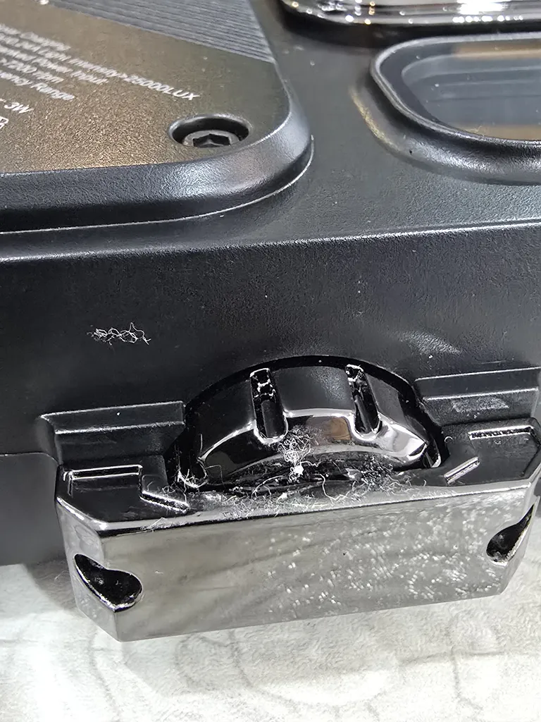 پاوربانک خورشیدی پاورولوژی مدل PPBCHA49 ظرفیت 16000 میلی امپر ساعت