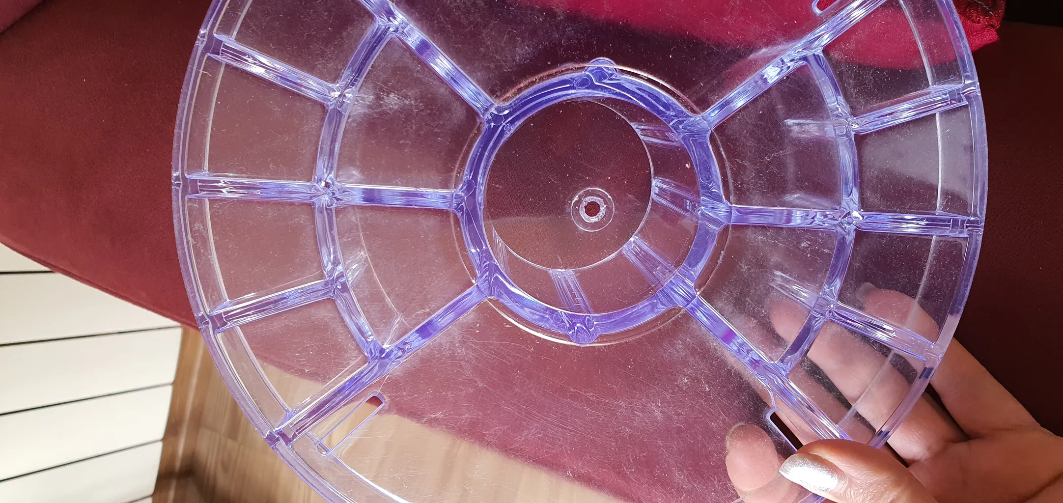 استند لوازم آرایشی مدل AQR-2024