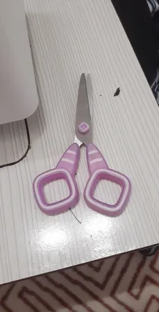 قیچی اونر مدل Candy