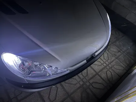 طلق چراغ جلو مدل hv.209 مناسب برای پژو 206 بسته دو عددی