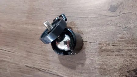 سر سه پایه مدل id522