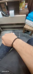 تجریه خرید دستبند مدل پیچی