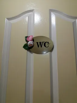 آویز درب سرویس بهداشتی مدل Pink مجموعه 2 عددی