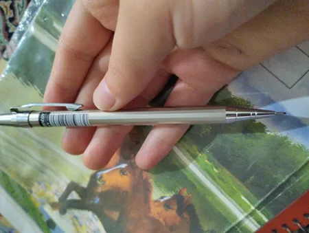 مداد نوکی 0.7 میلی متری پنتر مدل M&G کد AMP10174