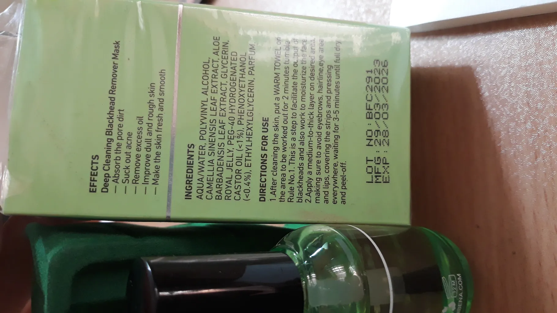 چسب‌ پاک کننده بینی لنبنا مدل چای سبز حجم 17 میلی لیتر