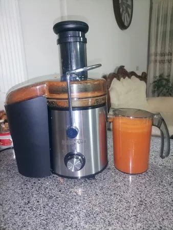 آبمیوه گیری سان لوکس مدل J-800VS