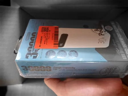 پاوربانک ریمکس مدل RPP-522 22.5W ظرفیت 30000 میلی آمپر ساعت