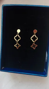 تجریه خرید گوشواره طلا 18 عیار زنانه مایا ماهک مدل ME1010 طرح ونکلیف