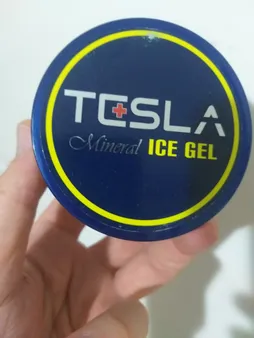 ژل خنک کننده بدن مینرال بی ام اس مدل ICE حجم 200 میلی لیتر  مجموعه 2 عددی