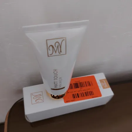 پرایمر مای مدل Matt touch حجم 35 میلی لیتر