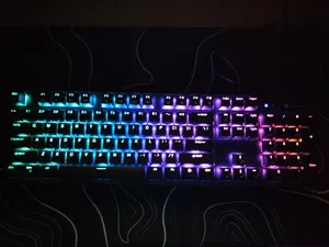 تجریه خرید کیبورد گیمینگ لاجی کی مدل K310B، سوییچ مکانیکال آبی، Full-Size، نورپردازی RGB