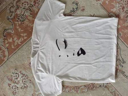 تیشرت زنانه طرح نگاه کد 105