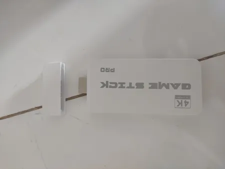 کنسول بازی قابل حمل گیفت کالکشن مدل Game Stick Pro