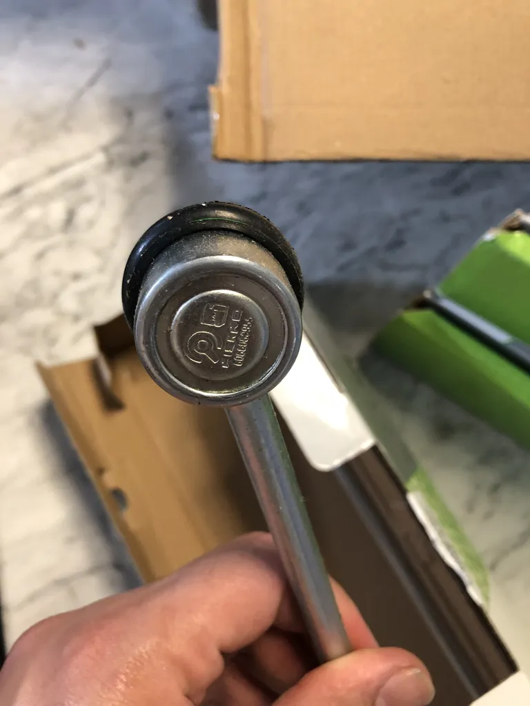 قطعات جلوبندی پیشرو صنعت مدل SET_6 مناسب برای پژو 206 بسته  6 عددی