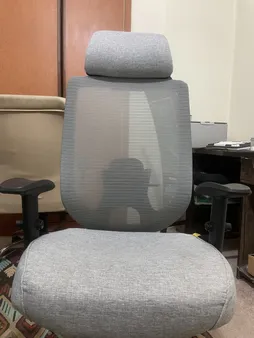 صندلی مدیریتی کادی نو مدل پشت توری VIP