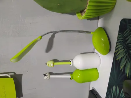 چراغ مطالعه مدل مینی تاشو