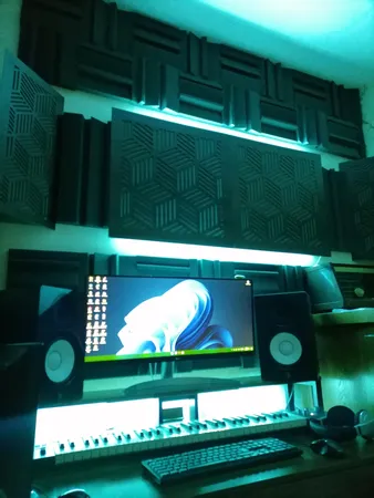 پنل آکوستیک اکوترپ مدل اکوستیک MD55.25.25.5 بسته 32 عددی