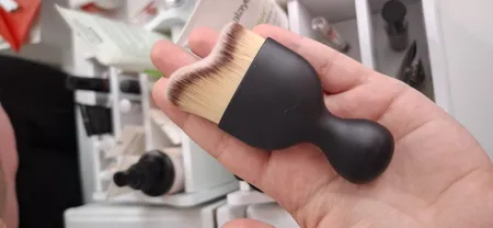 برس آرایشی مدل B55